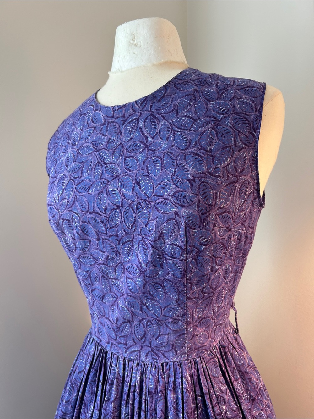 Vintage 1950s Purple Cotton Dress - Picture 2 of 4